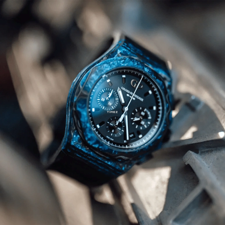 Girard-Perregaux,Laureato 44mm,44mm,Carbon,Fiber Glass,Black,Automatic,Chronograph,Day,81060,81060-36-691-FH6A