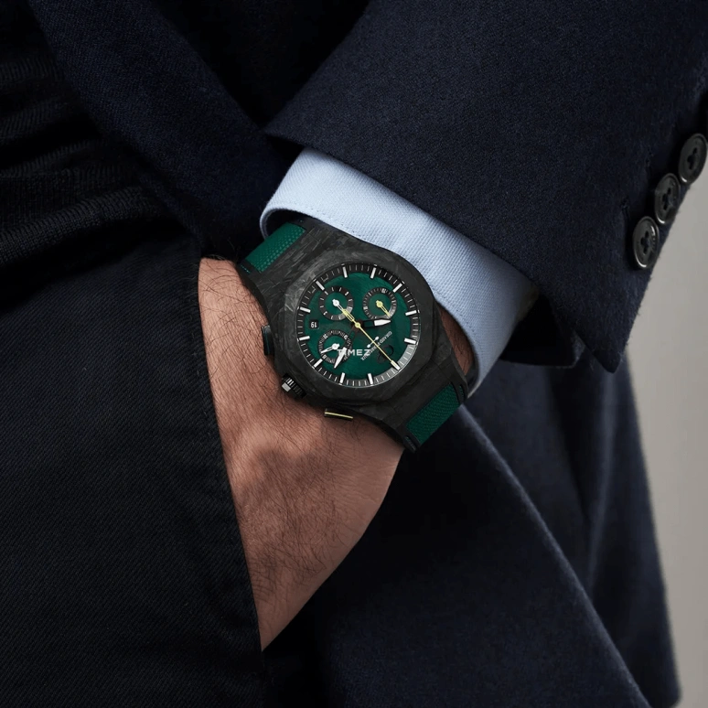 Girard-Perregaux,Laureato 44mm,44mm,Titanium,Carbon,Green,Automatic,Chronograph,Day,81060,81060-41-3071-1CX