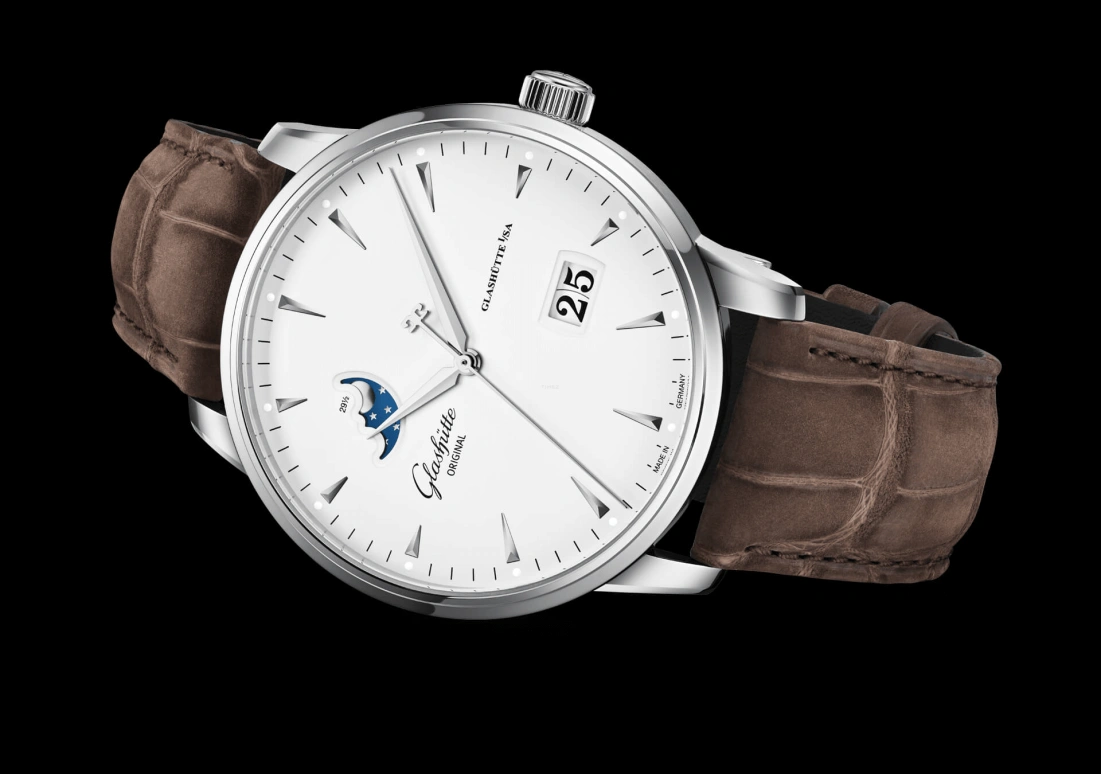 Glashütte Original,Senator 42mm,42mm,Stainless Steel,Luminous,White,Automatic,100hours,In-house Caliber,1,1-36-04-05-02-71