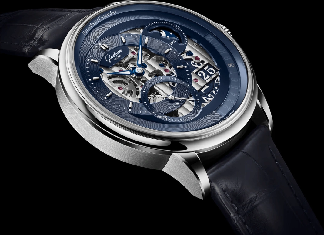 Glashütte Original,PanoMatic 42mm,42mm,Platinum,Blue,Automatic,Moonphase,Month,Big Date,1,1-92-11-01-03-61