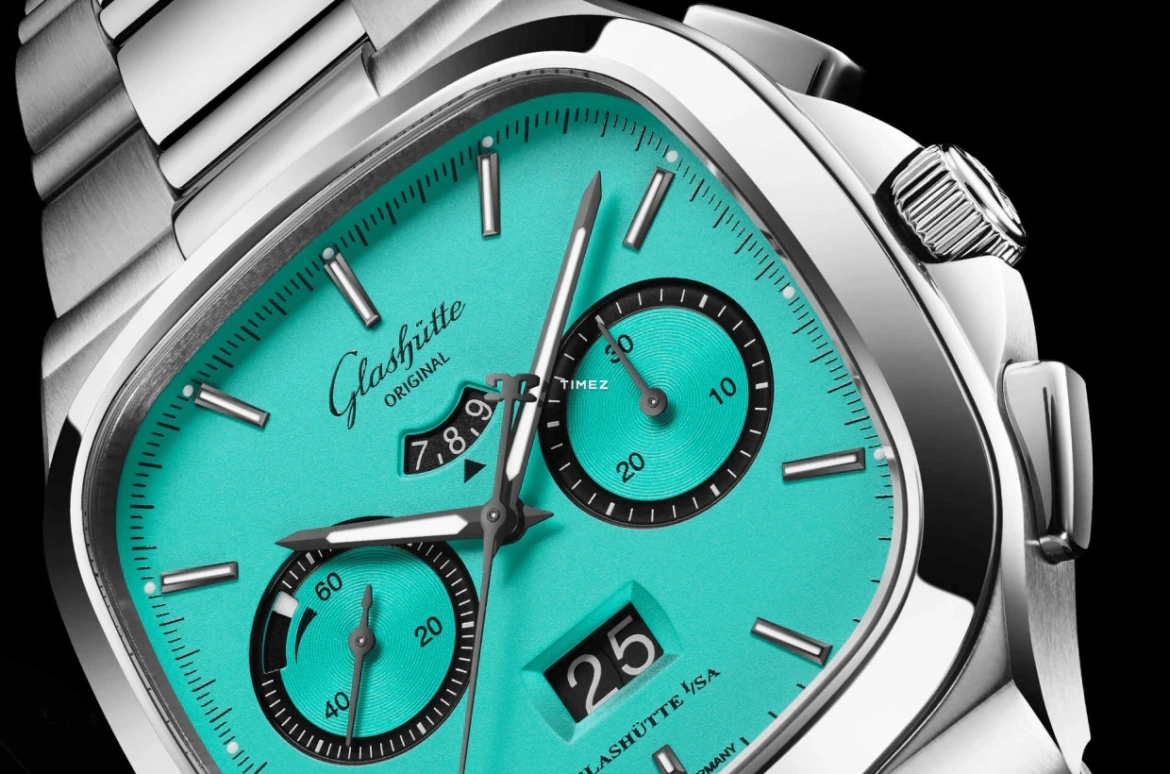 Glashütte Original,Seventies 40x40mm,40x40mm,Stainless Steel,Blue,Automatic,Chronograph,Power Reserve Indicator,Flyback,Big Date,70hours,In-house Caliber,1,1-37-02-16-02-70