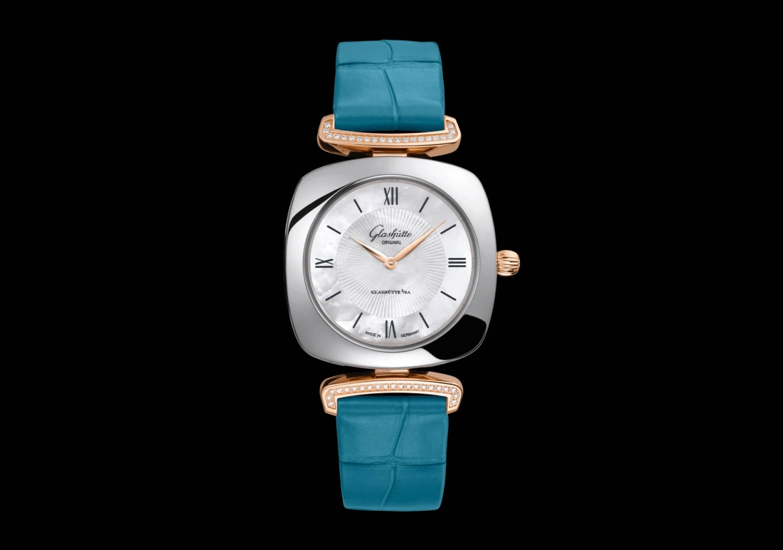 Glashütte Original,Pavonina 31mm,31mm,Red Gold,Stainless Steel,White,Quartz,Day,35712hours,1,1-03-02-05-16-30