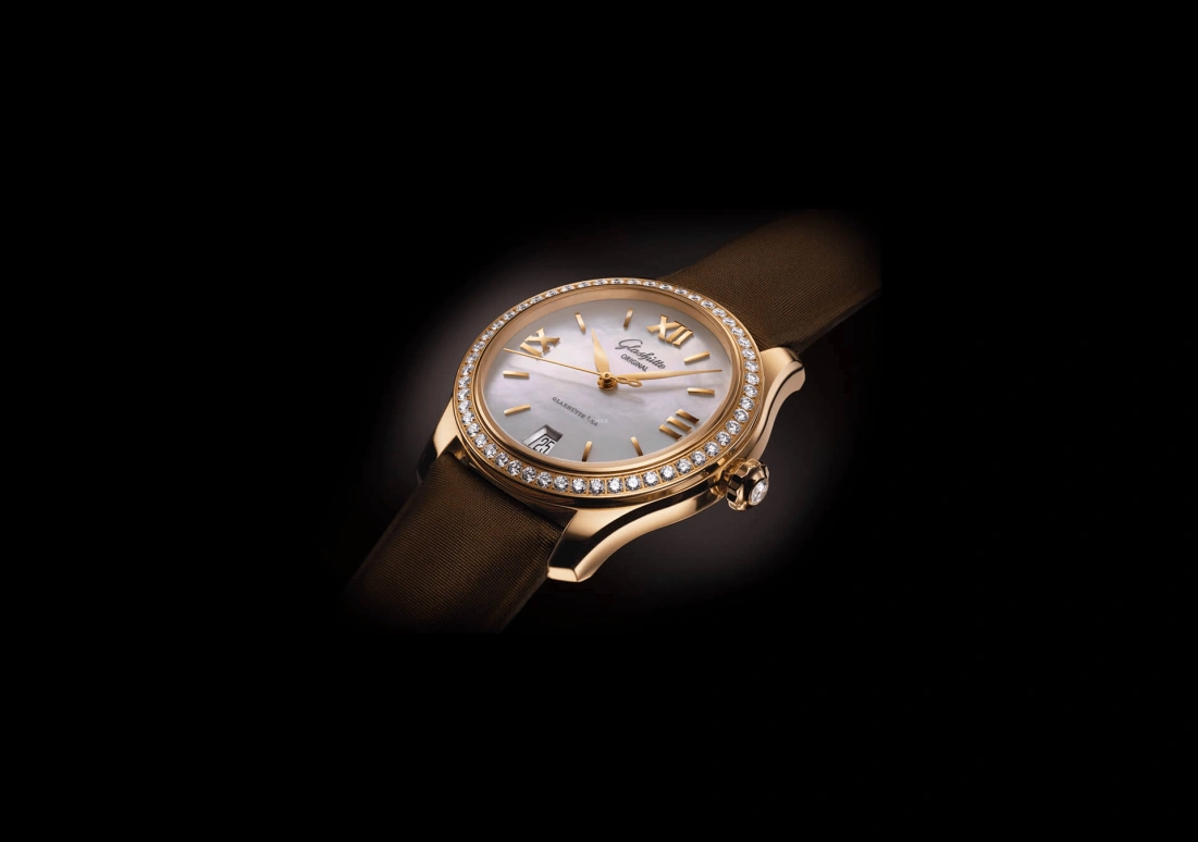 Glashütte Original,Lady Serenade 36mm,36mm,Red Gold,White,Automatic,Date,40hours,1,1-39-22-09-11-04