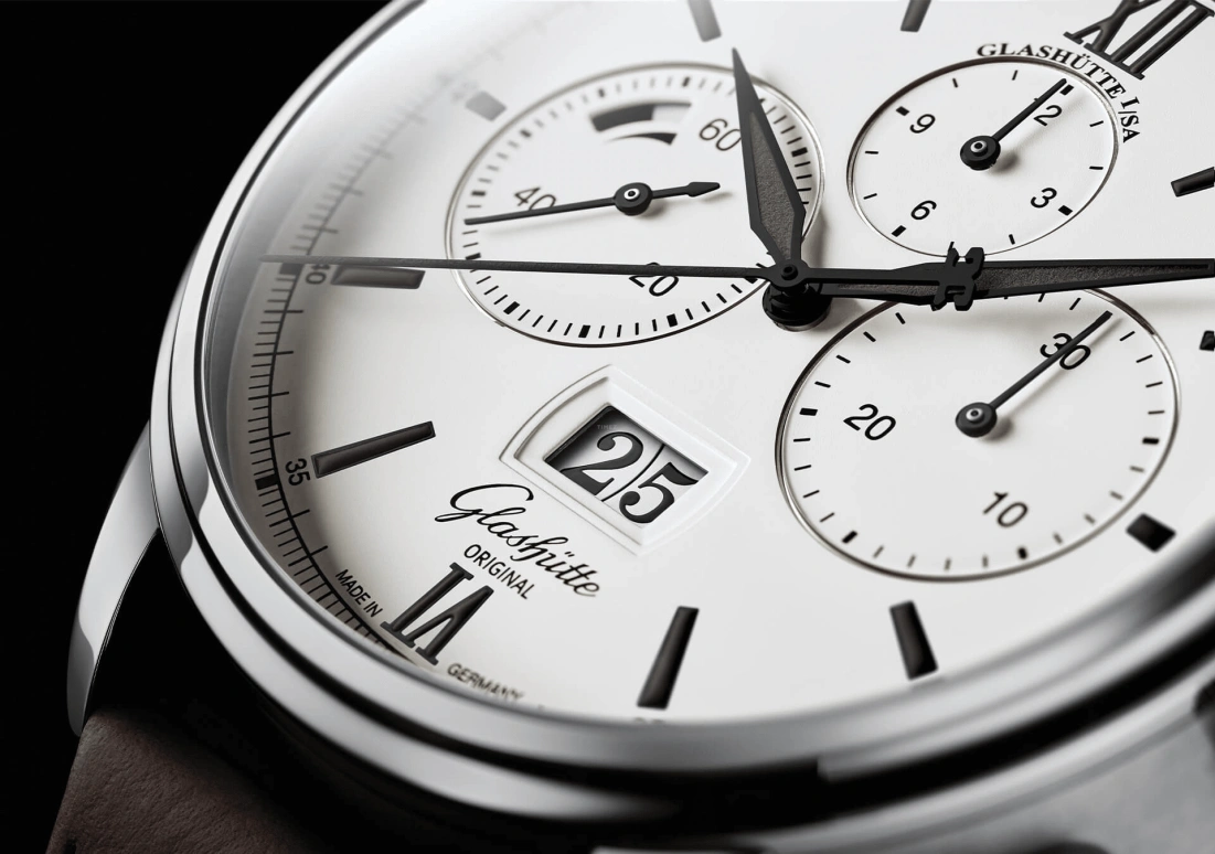 Glashütte Original,Senator 42mm,42mm,Stainless Steel,Luminous,White,Black,Automatic,70hours,In-house Caliber,1,1-37-01-05-02-71