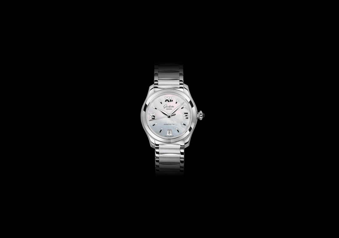 Glashütte Original,Lady Serenade 36mm,36mm,Stainless Steel,White,Automatic,Date,40hours,1,1-39-22-08-02-34