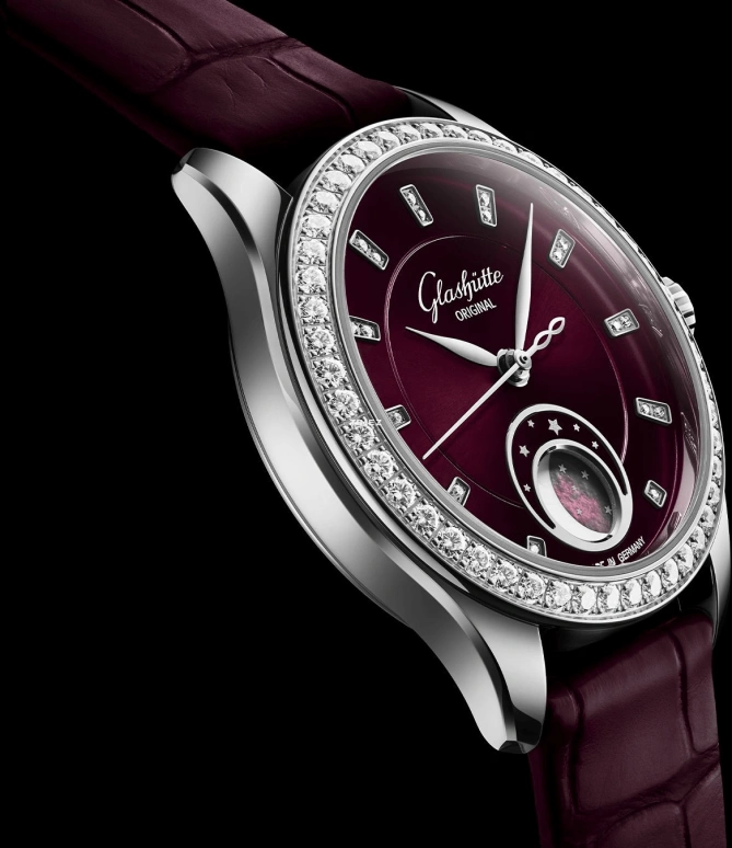 Glashütte Original,Serenade Luna 32.50mm,32.50mm,Stainless Steel,Purple,Automatic,Moonphase,60hours,1,1-35-14-10-12-04