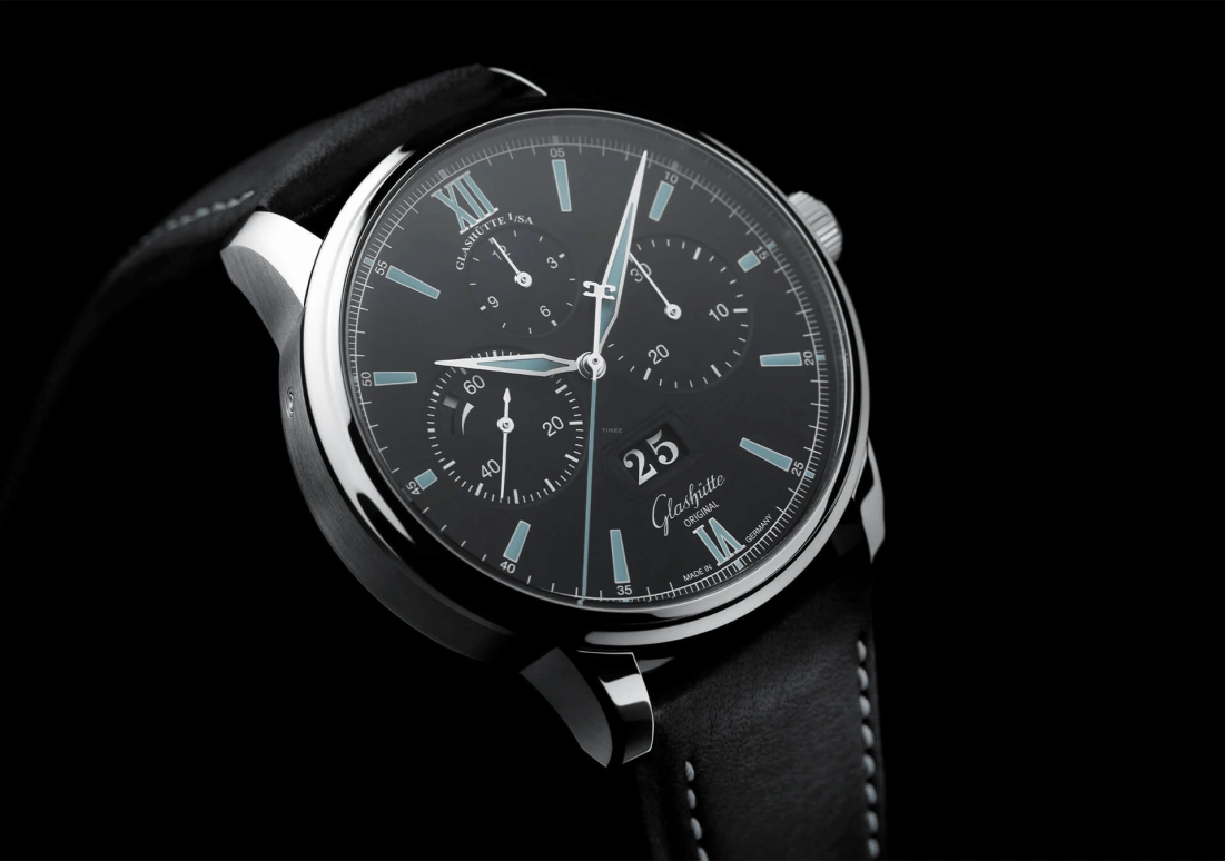 Glashütte Original,Senator 42mm,42mm,Stainless Steel,Black,Automatic,Chronograph,Power Reserve Indicator,Flyback,Big Date,70hours,In-house Caliber,1,1-37-01-03-02-35