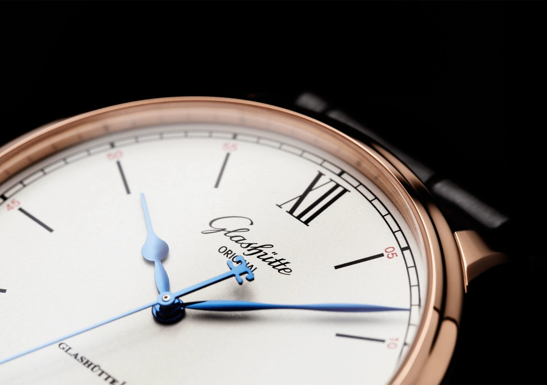 Glashütte Original,Senator 40mm,40mm,Red Gold,White,Automatic,100hours,In-house Caliber,1,1-36-01-02-05-61