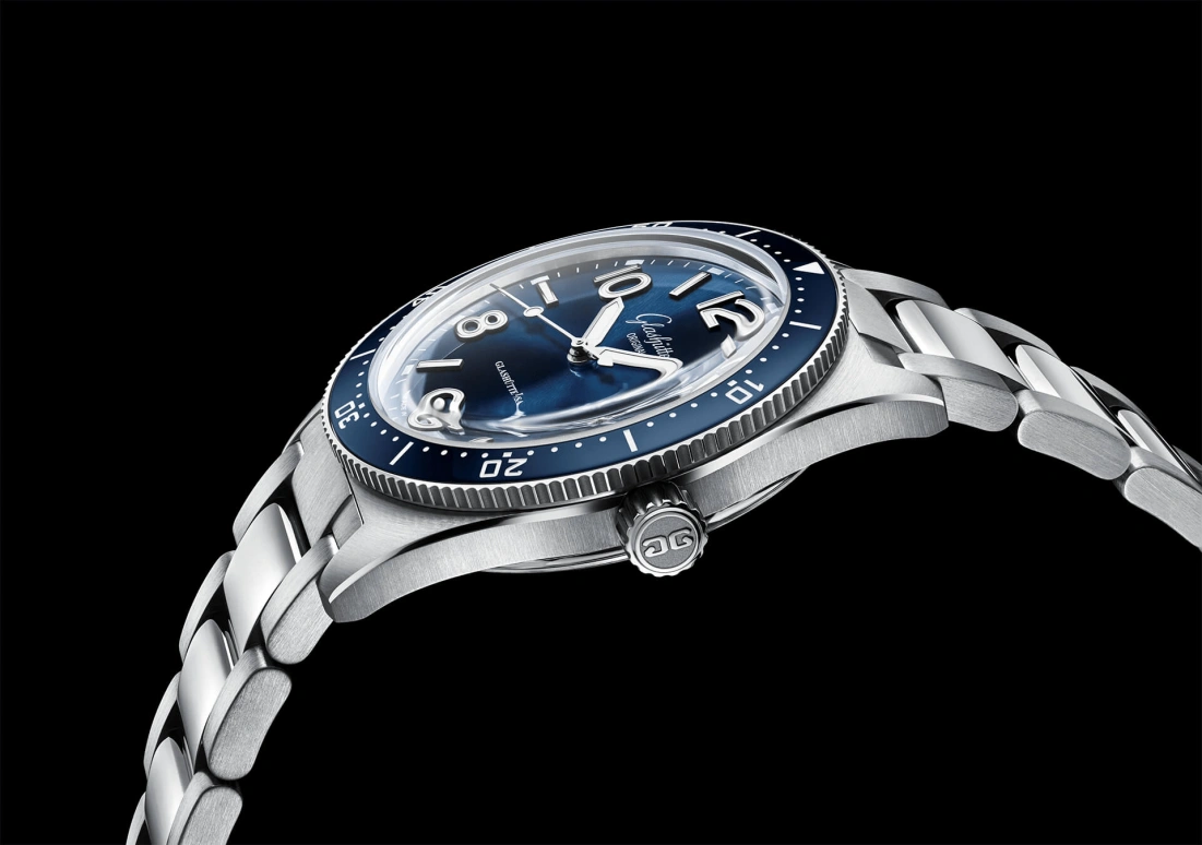 Glashütte Original,SeaQ 39.50mm,39.50mm,Stainless Steel,Blue,Automatic,Date,40hours,1,1-39-11-09-81-70