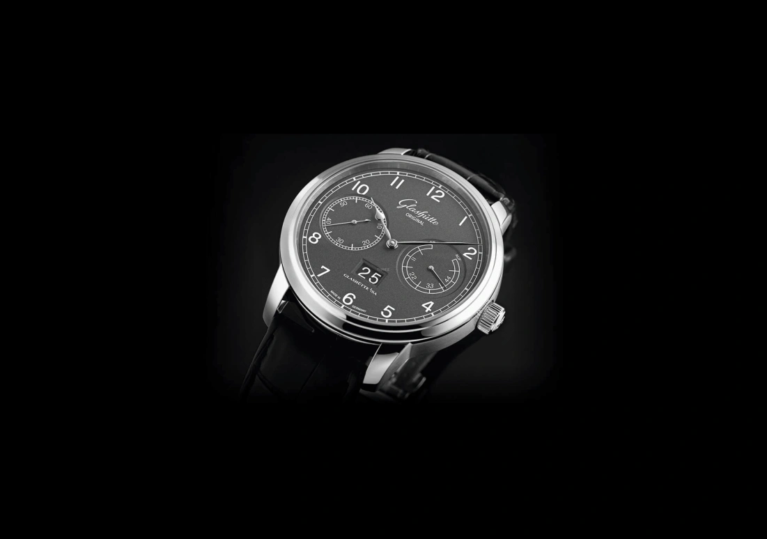 Glashütte Original,Senator 44mm,44mm,Stainless Steel,Grey,Automatic,Power Reserve Indicator,Big Date,Alarm,100,100-14-02-02-05