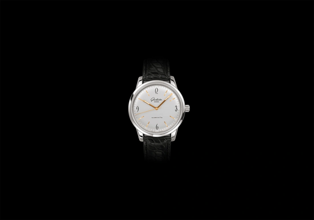 Glashütte Original,Sixties 39mm,39mm,Stainless Steel,Silver,Automatic,40hours,In-house Caliber,1,1-39-52-01-02-04