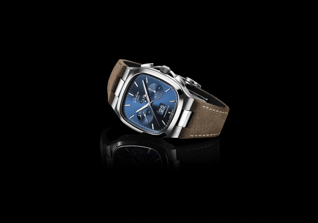 Glashütte Original,Seventies 40x40mm,40x40mm,Stainless Steel,Blue,Automatic,Chronograph,Power Reserve Indicator,Flyback,Big Date,70hours,In-house Caliber,1,1-37-02-08-02-63