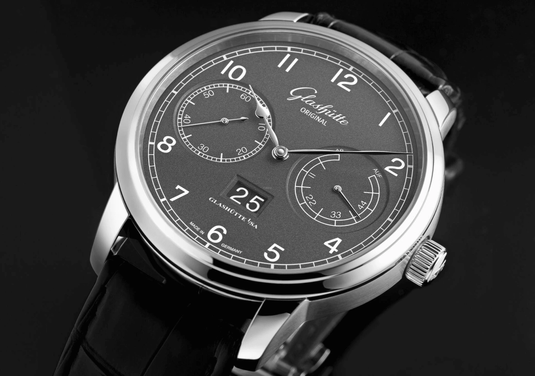 Glashütte Original,Senator 44mm,44mm,Stainless Steel,Grey,Automatic,Power Reserve Indicator,Big Date,Alarm,100,100-14-02-02-05