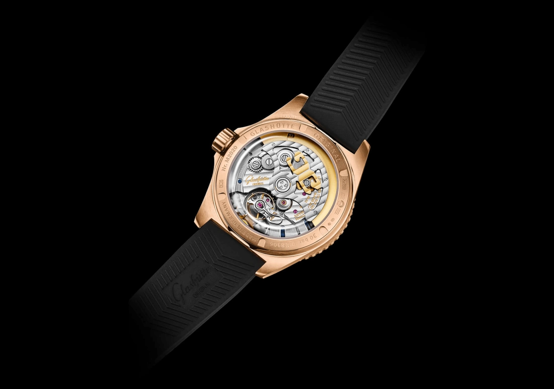Glashütte Original,SeaQ 43.20mm,43.20mm,Red Gold,Stainless Steel,Black,Automatic,Big Date,100hours,1,1-36-13-03-90-34