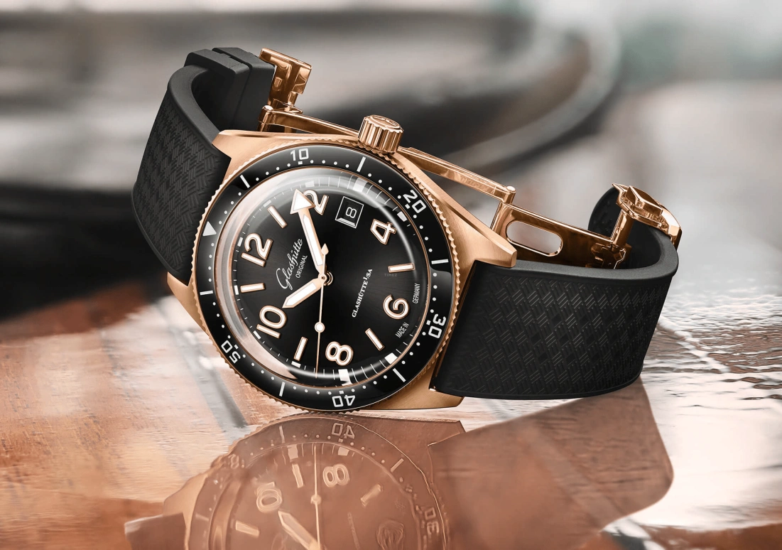 Glashütte Original,Spezialist 39.50mm,39.50mm,Red Gold,Luminous,Black,Automatic,40hours,In-house Caliber,1,1-39-11-17-91-33