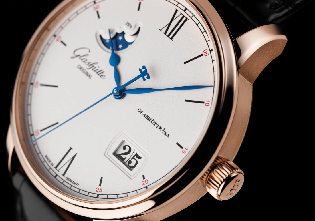 Glashütte Original,Senator 40mm,40mm,Red Gold,Red,White,Automatic,100hours,In-house Caliber,1,1-36-04-02-05-61