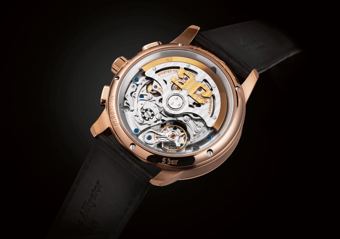 Glashütte Original,Senator 42mm,42mm,Red Gold,Silver,Automatic,Chronograph,Power Reserve Indicator,Flyback,Big Date,70hours,In-house Caliber,1,1-37-01-01-05-30