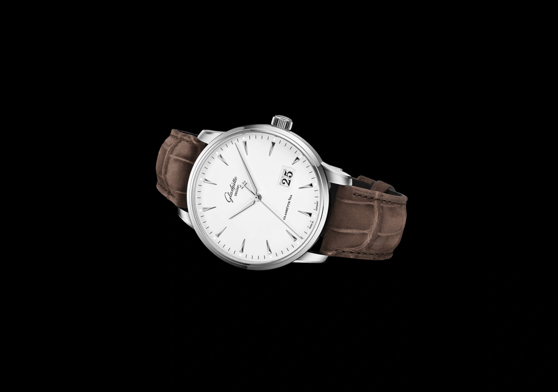 Glashütte Original,Senator 42mm,42mm,Stainless Steel,Luminous,White,Automatic,100hours,In-house Caliber,1,1-36-03-05-02-71