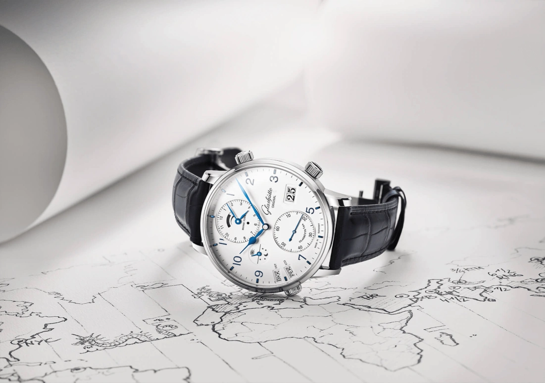 Glashütte Original,Senator 44mm,44mm,Stainless Steel,White,Automatic,72hours,In-house Caliber,1,1-89-02-03-02-64