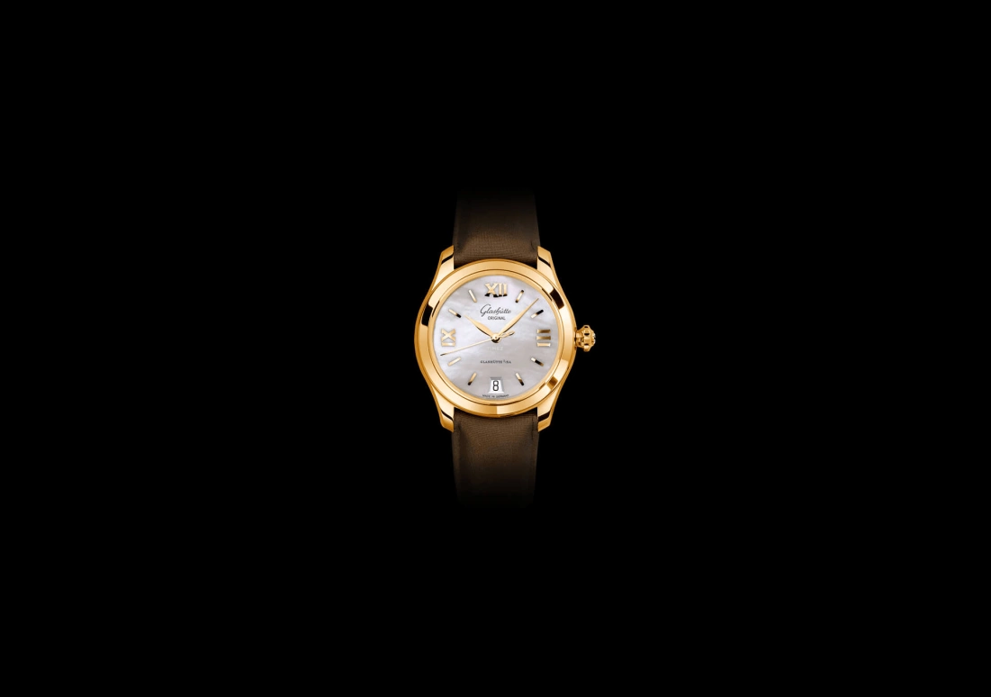Glashütte Original,Lady Serenade 36mm,36mm,Red Gold,White,Automatic,Date,40hours,1,1-39-22-09-01-04