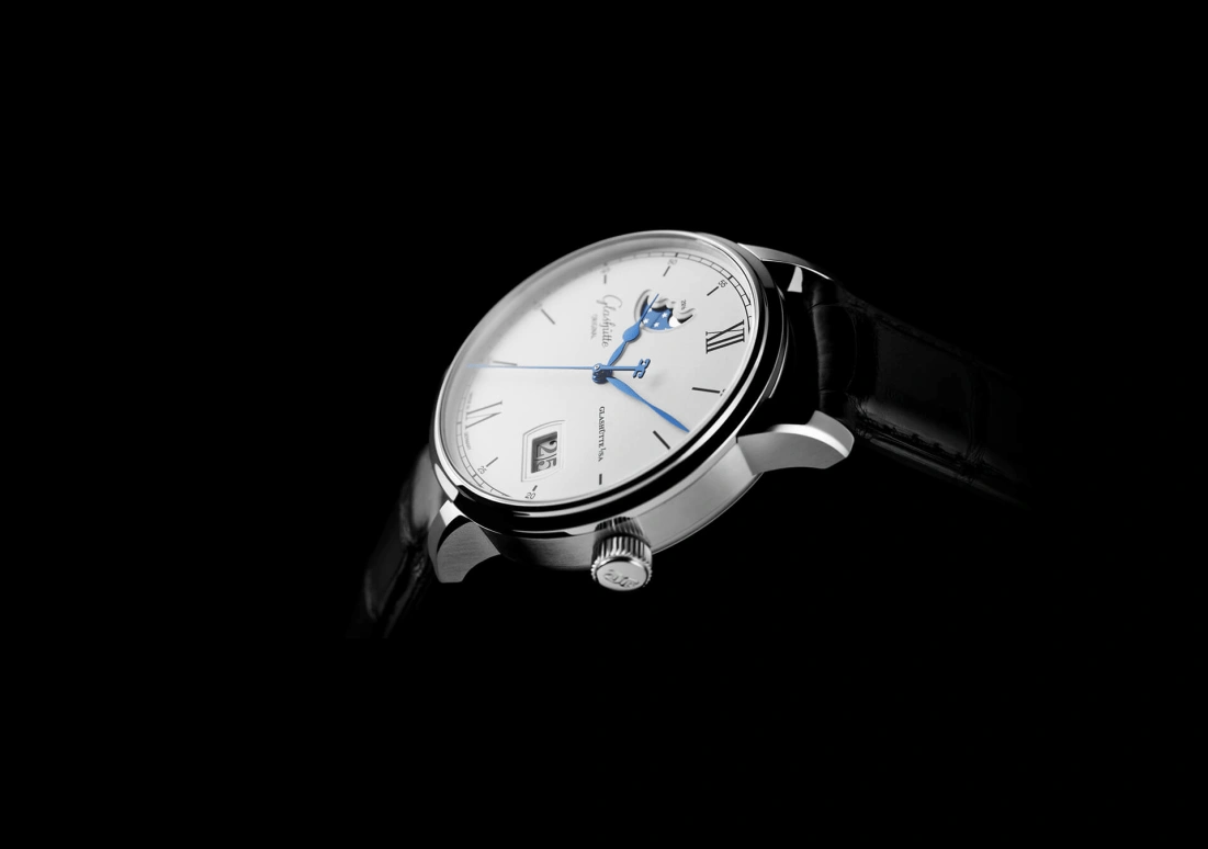 Glashütte Original,Senator 40mm,40mm,Stainless Steel,White,Automatic,100hours,In-house Caliber,1,1-36-04-01-02-64