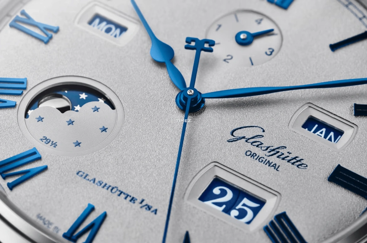 Glashütte Original,Other 42mm,42mm,Stainless Steel,Grey,Automatic,Moonphase,Perpetual Calendar,Leap Year,Month,Sapphire,Crystal Glass,Round,1,1-36-12-03-02-64