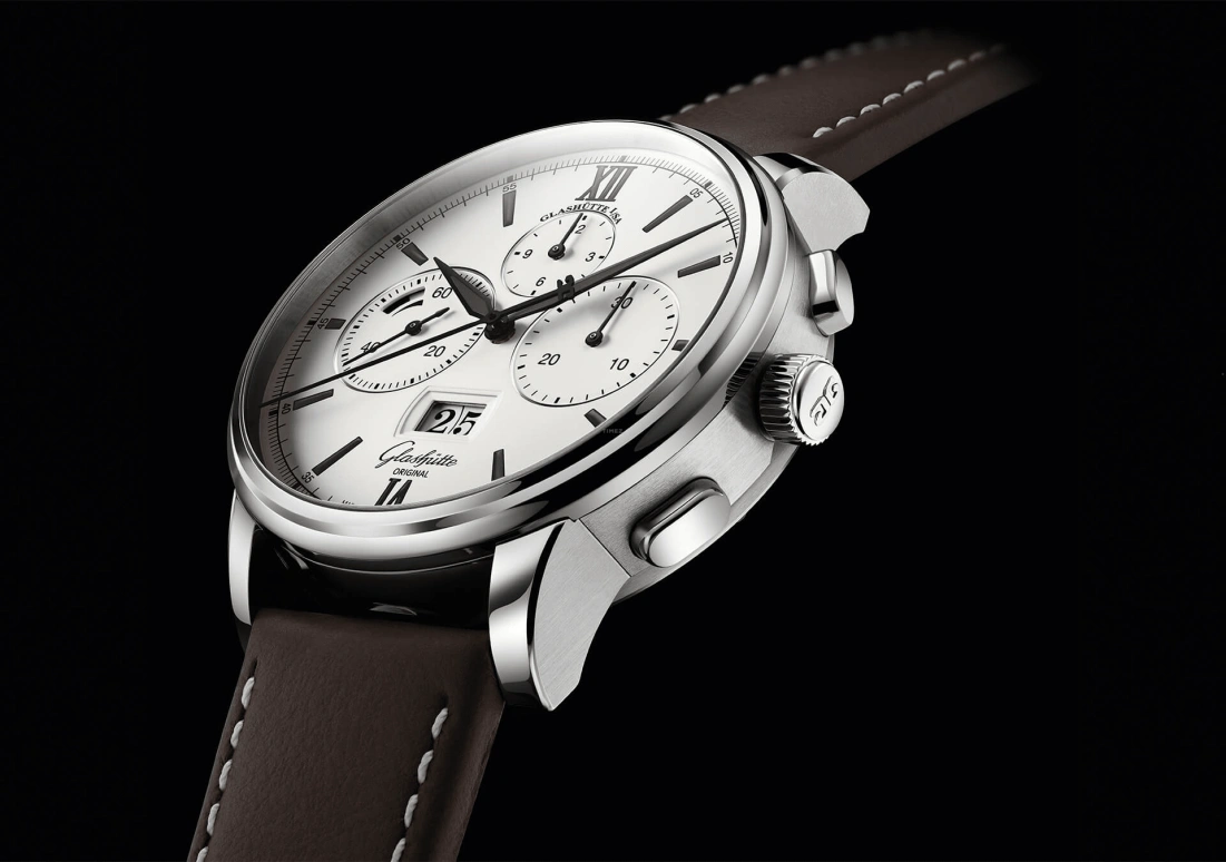 Glashütte Original,Senator 42mm,42mm,Stainless Steel,Luminous,White,Black,Automatic,70hours,In-house Caliber,1,1-37-01-05-02-71