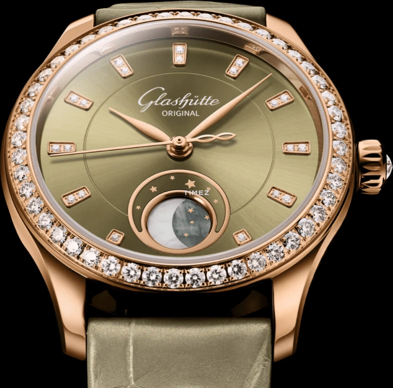 Glashütte Original,Serenade Luna 32.50mm,32.50mm,Red Gold,Green,Automatic,Moonphase,Sapphire,Crystal Glass,1,1-35-14-05-15-04
