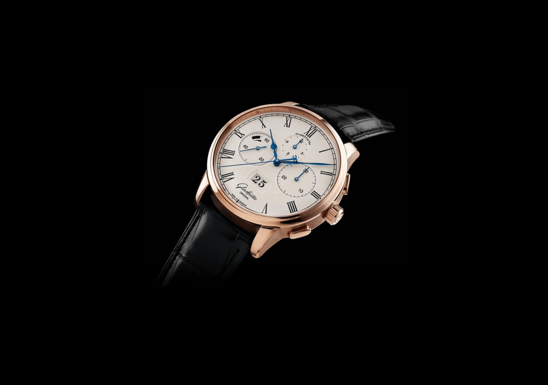 Glashütte Original,Senator 42mm,42mm,Red Gold,Silver,Automatic,Chronograph,Power Reserve Indicator,Flyback,Big Date,70hours,In-house Caliber,1,1-37-01-01-05-30