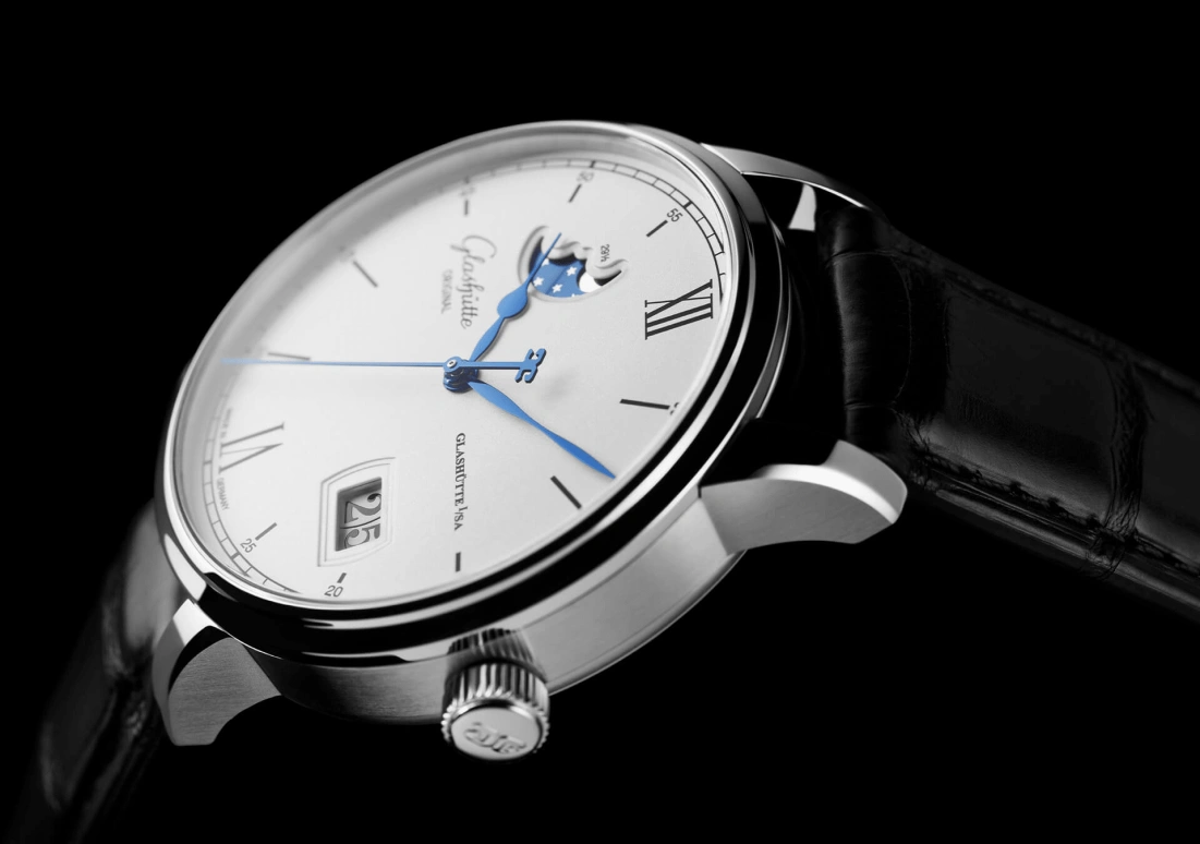 Glashütte Original,Senator 40mm,40mm,Stainless Steel,White,Automatic,100hours,In-house Caliber,1,1-36-04-01-02-64