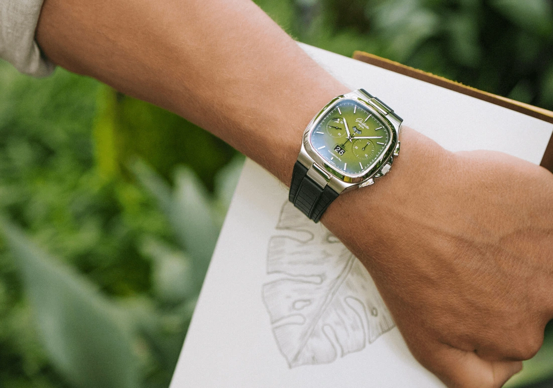 Glashütte Original,Seventies 40x40mm,40x40mm,Stainless Steel,Gradient,Green,Automatic,Chronograph,Power Reserve Indicator,Flyback,Big Date,70hours,In-house Caliber,1,1-37-02-09-02-63