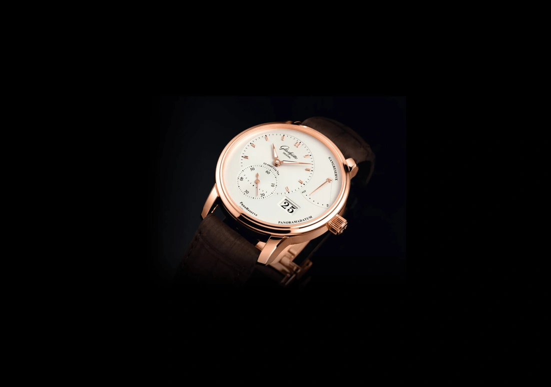 Glashütte Original,PanoMatic 40mm,40mm,Red Gold,Silver,White,Handwound,42hours,In-house Caliber,1,1-65-01-25-15-61