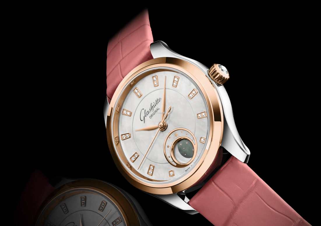 Glashütte Original,Serenade Luna 32.50mm,32.50mm,Stainless Steel,Red Gold,White,Automatic,Moonphase,60hours,1,1-35-14-01-06-04