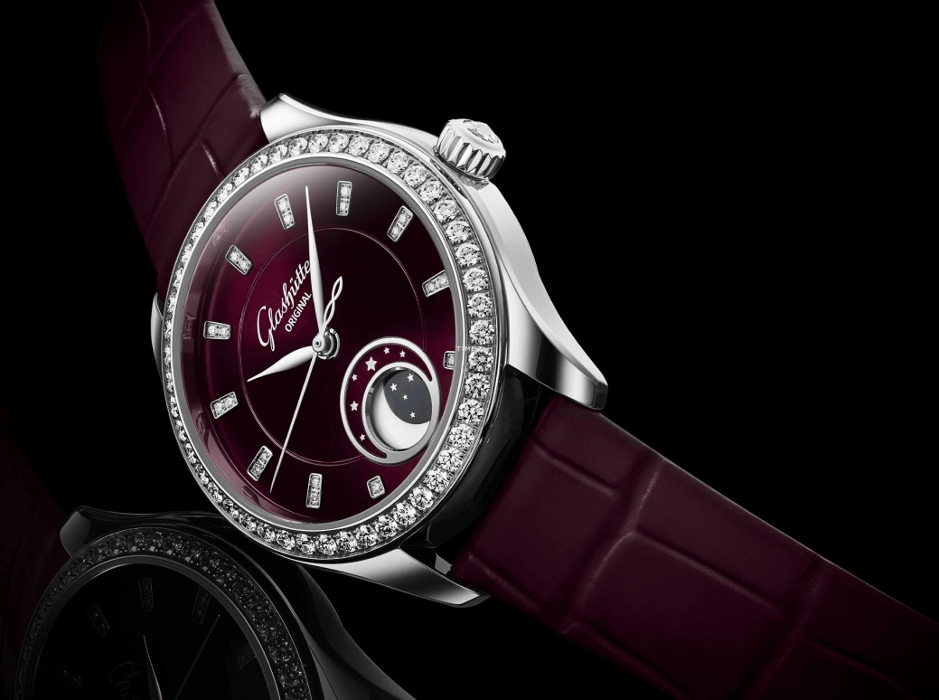 Glashütte Original,Serenade Luna 32.50mm,32.50mm,Stainless Steel,Purple,Automatic,Moonphase,60hours,1,1-35-14-10-12-04