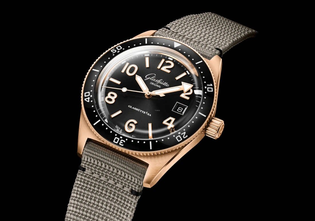 Glashütte Original,Spezialist 39.50mm,39.50mm,Red Gold,Luminous,Black,Automatic,40hours,In-house Caliber,1,1-39-11-17-91-33