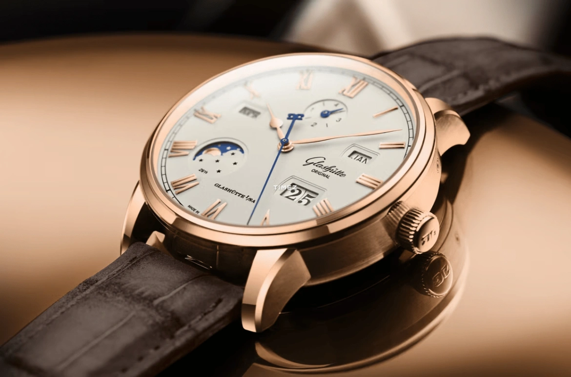 Glashütte Original,Senator 42mm,42mm,Red Gold,Grey,Automatic,Moonphase,Perpetual Calendar,Leap Year,Month,Sapphire,Crystal Glass,Round,1,1-36-12-02-05-62