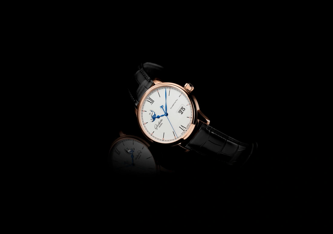 Glashütte Original,Senator 40mm,40mm,Red Gold,Red,White,Automatic,100hours,In-house Caliber,1,1-36-04-02-05-61