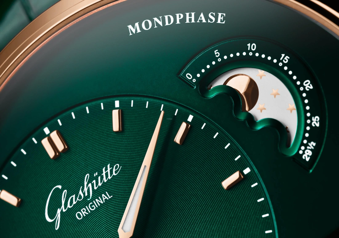 Glashütte Original,PanoMatic 40mm,40mm,Red Gold,Green,Automatic,42hours,In-house Caliber,1,1-90-02-23-35-61