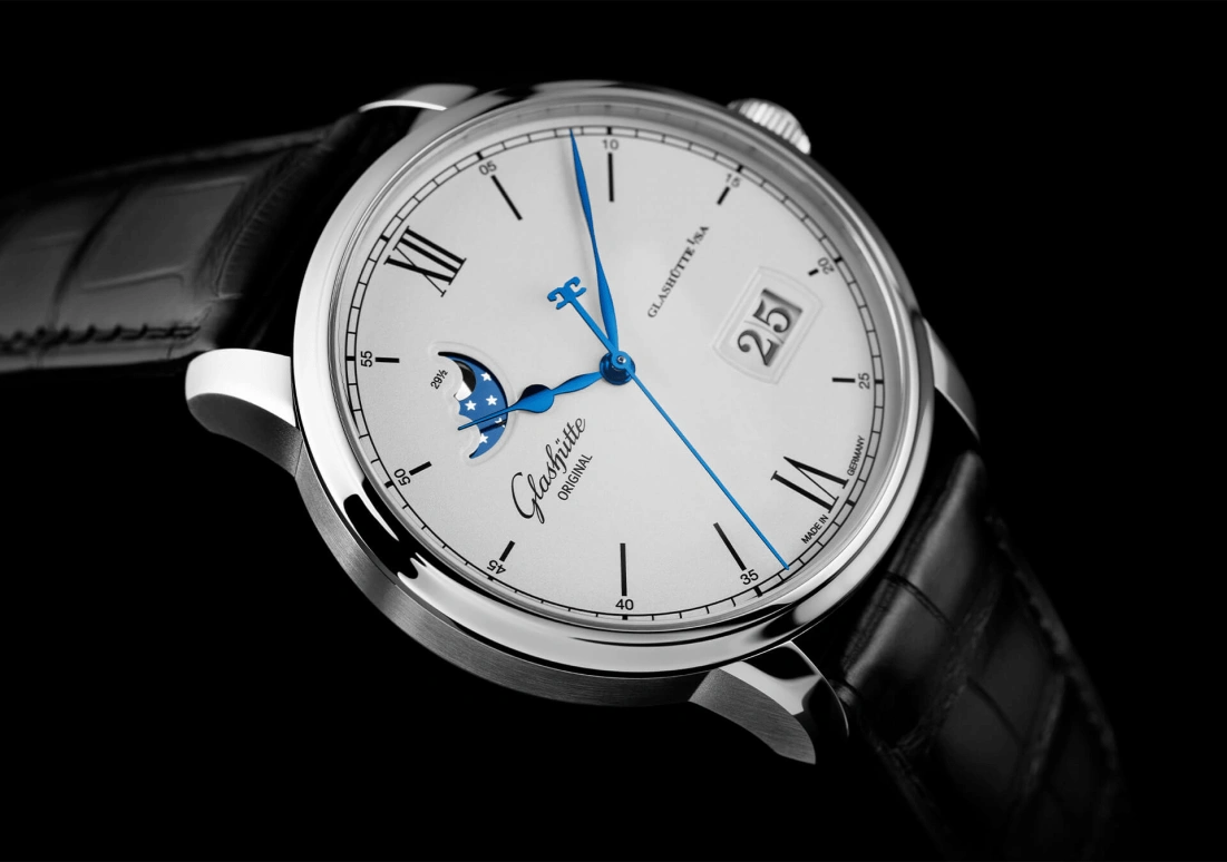 Glashütte Original,Senator 40mm,40mm,Stainless Steel,White,Automatic,100hours,In-house Caliber,1,1-36-04-01-02-64