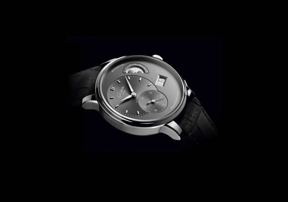 Glashütte Original,PanoMatic 40mm,40mm,Stainless Steel,Luminous,Automatic,42hours,In-house Caliber,1,1-90-02-43-32-71