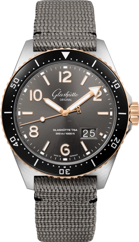 Glashütte Original SeaQ 1-36-13-04-91-08