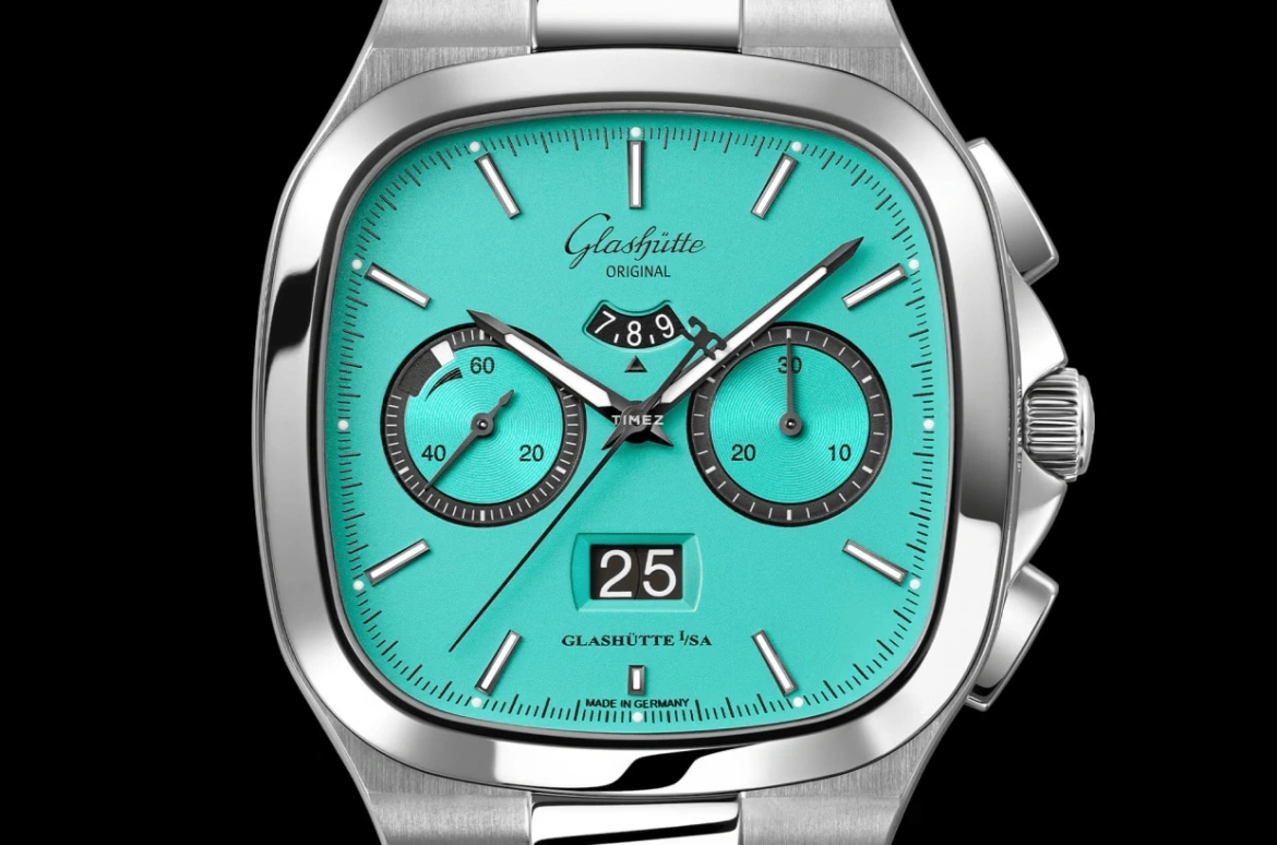 Glashütte Original,Seventies 40x40mm,40x40mm,Stainless Steel,Blue,Automatic,Chronograph,Power Reserve Indicator,Flyback,Big Date,70hours,In-house Caliber,1,1-37-02-16-02-70