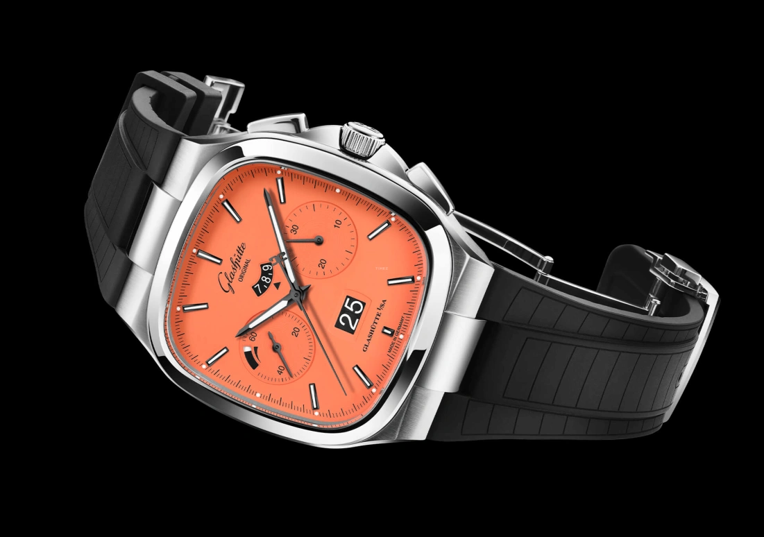 Glashütte Original,Seventies 40x40mm,40x40mm,Stainless Steel,Orange,Automatic,Chronograph,Power Reserve Indicator,Flyback,Big Date,70hours,In-house Caliber,1,1-37-02-11-02-70