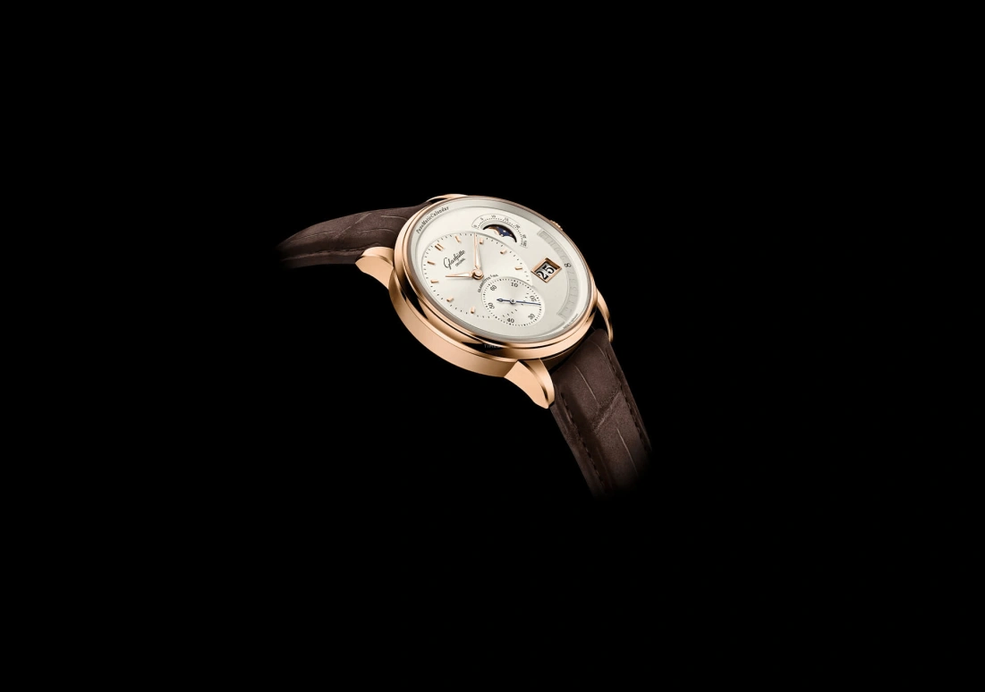 Glashütte Original,PanoMatic 42mm,42mm,Red Gold,Silver White,Luminous,Automatic,100hours,In-house Caliber,1,1-92-09-02-05-62
