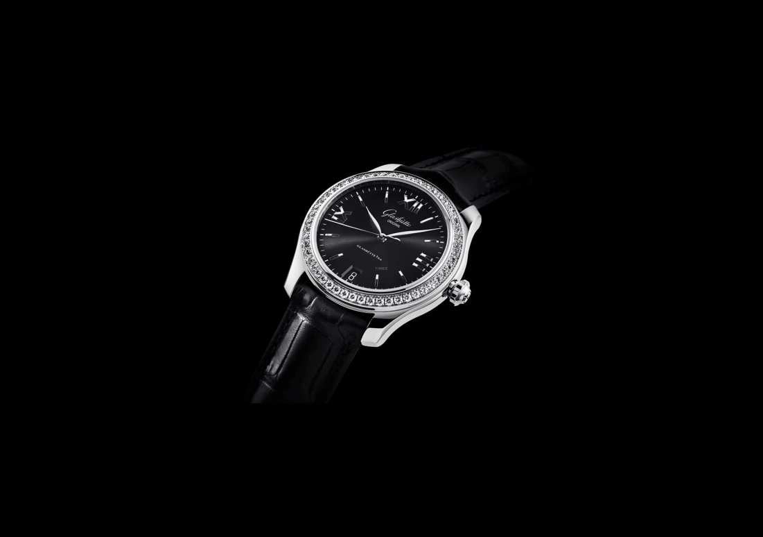 Glashütte Original,Lady Serenade 36mm,36mm,Stainless Steel,Black,Automatic,Date,40hours,1,1-39-22-20-22-34