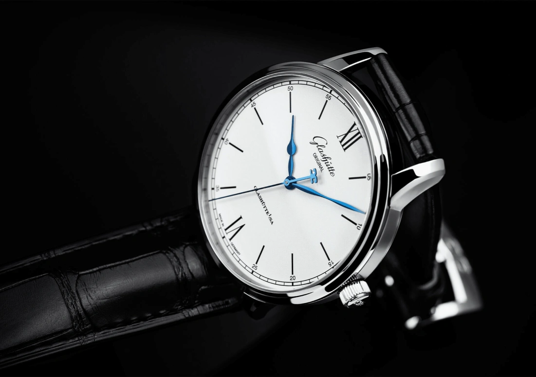 Glashütte Original,Senator 40mm,40mm,Stainless Steel,White,Automatic,100hours,In-house Caliber,1,1-36-01-01-02-61