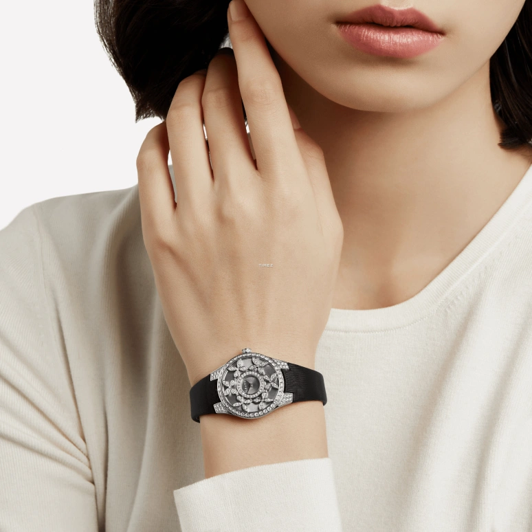 Graff,Butterfly 28mm,28mm,Stainless Steel,Platinum,Silver,Quartz,Sapphire,Round,BF28SPDG