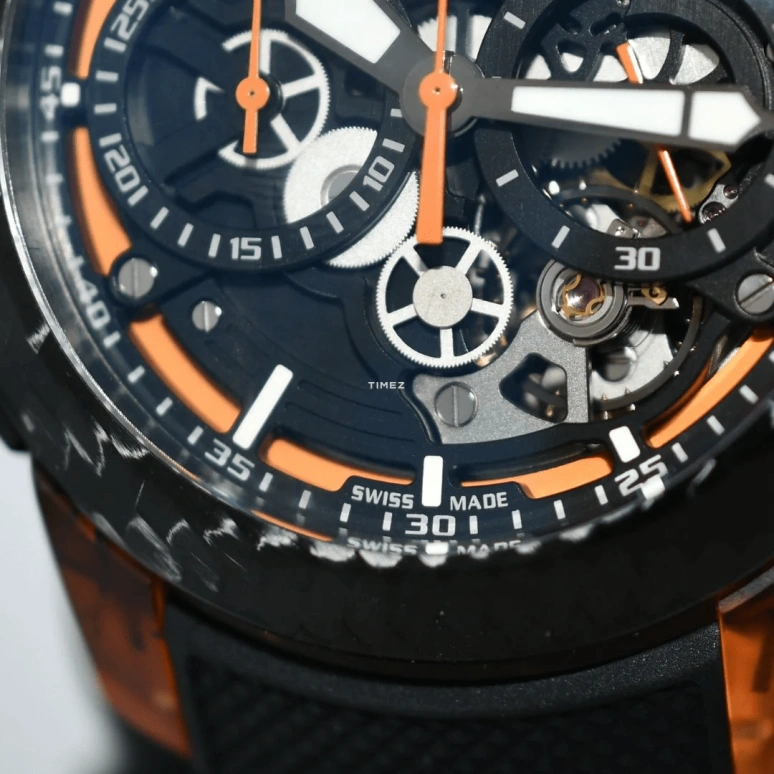 Graham,Chronofighter 47mm,47mm,Carbon,Black,Automatic,Chronograph,Sapphire,Crystal Glass,2CCCK,2CCCK.O01A