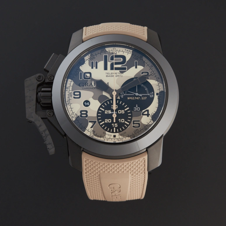 Graham,Chronofighter 47mm,47mm,Ceramic,Carbon,Stainless Steel,Beige,Automatic,Chronograph,Day,2CCAU,2CCAU.E03A