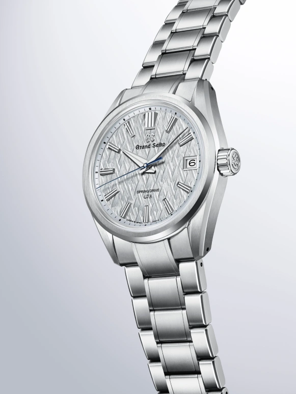 Grand Seiko,Evolution 9 37mm,37mm,Titanium,Blue,Spring Drive,Day,Power Reserve Indicator,Anti-magnetic,SLGB003G